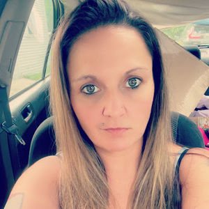 Meet your Posher, Desiree